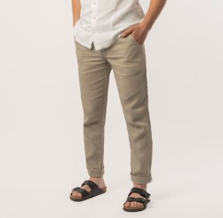 Když se evoluce povede, vzniknou kalhoty, které nechcete sundat. Naše Evolution kalhoty mají moderní střih, kvalitní len a...